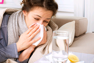 A perda de olfato temporária pode ser causada por gripes e resfriados.