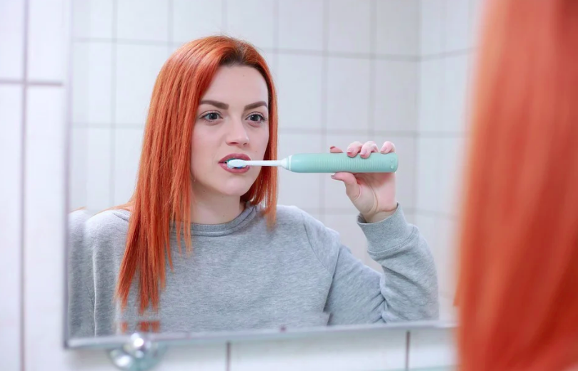 Saiba como escovar os dentes corretamente